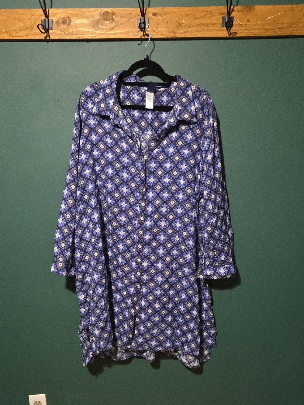 Swimsuits For All Blue Patterned Long-Sleeve Cover Up